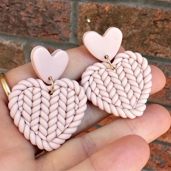 Anthropologie Heart Soft Pink Resin Earrings - Picture 5 of 7